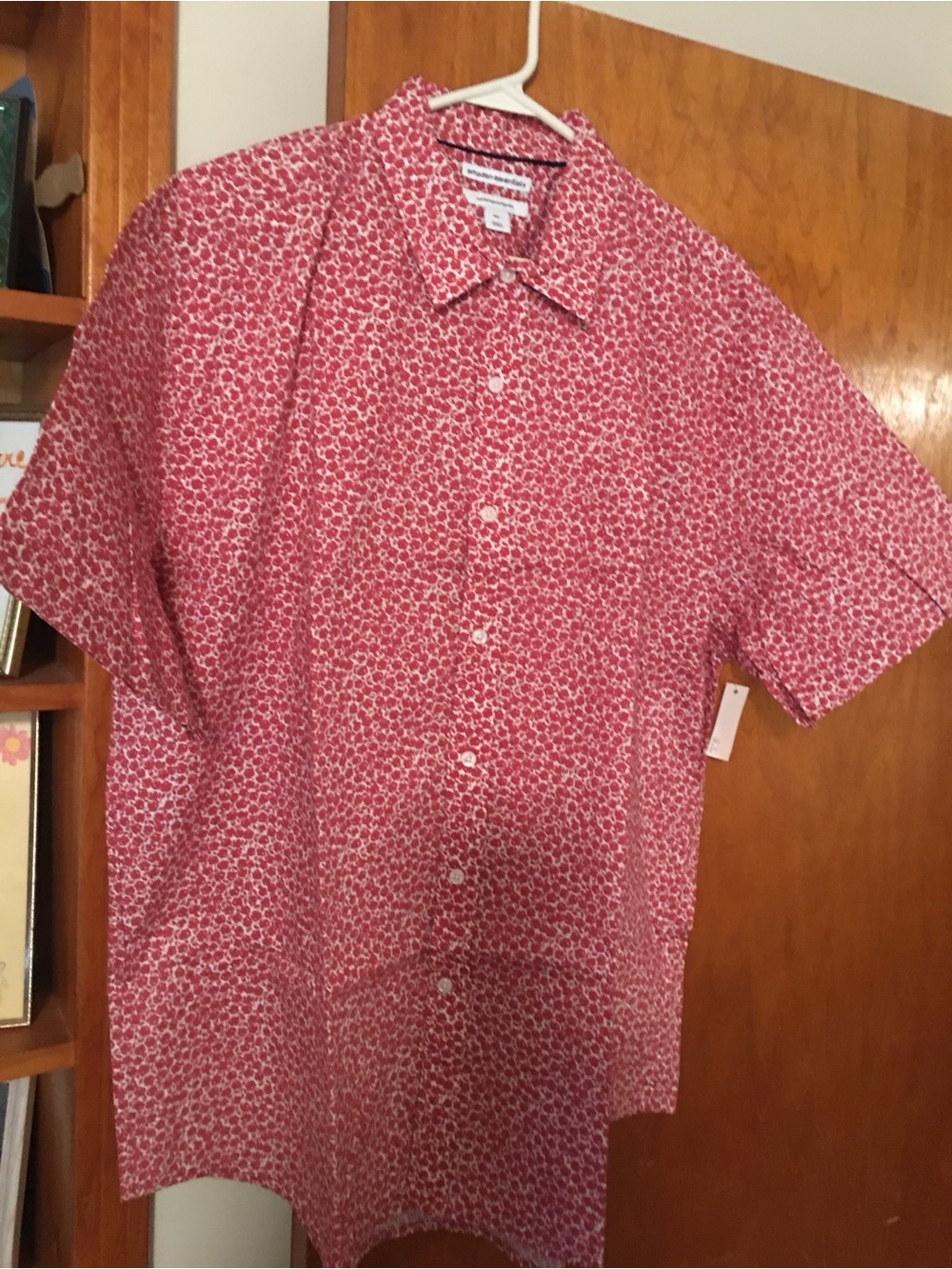 BRAND NEW W TAGS Red Floral Short-Sleeve Button Shirt XXL